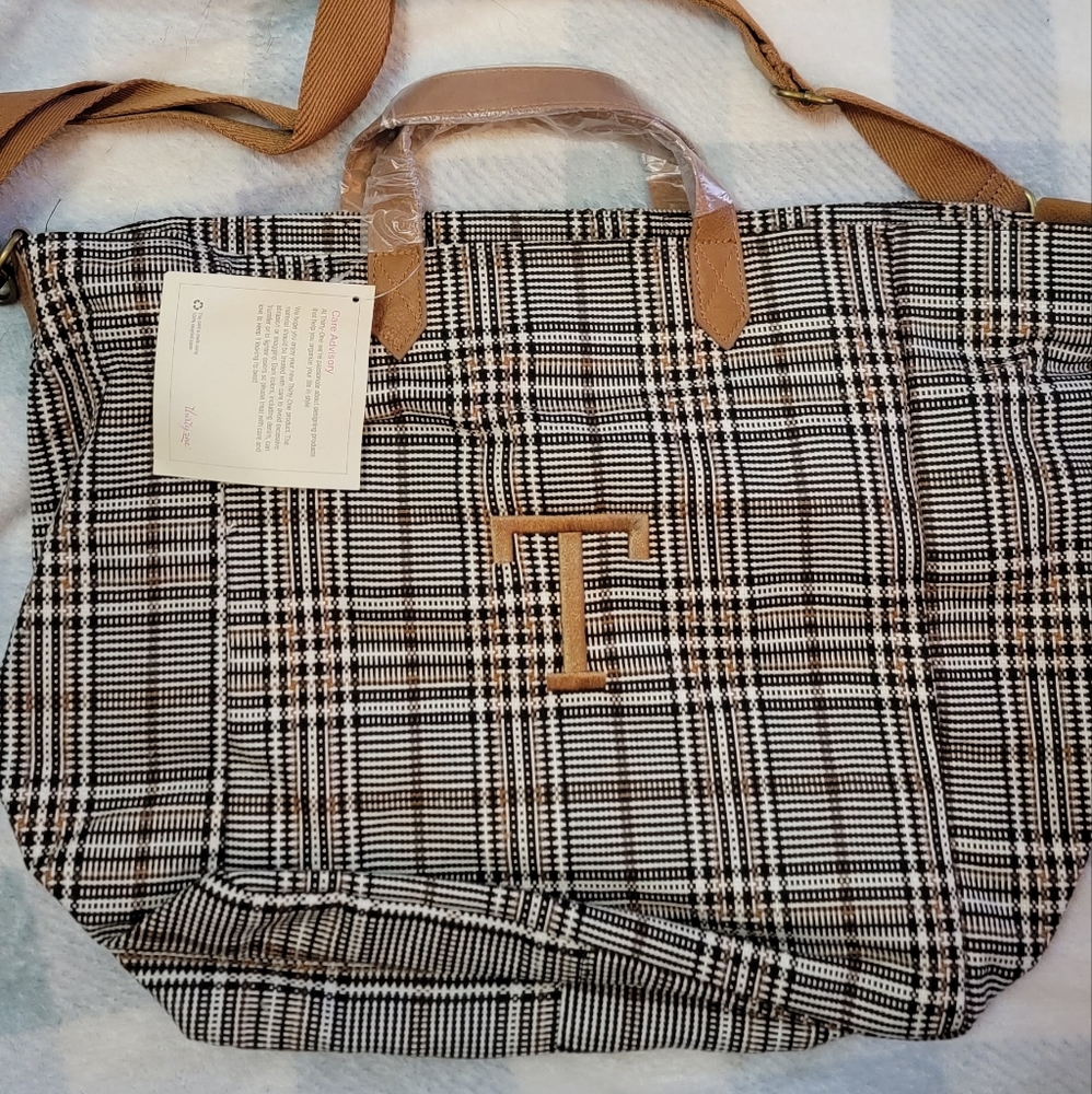 Thirty-One Casual Crossbody tote